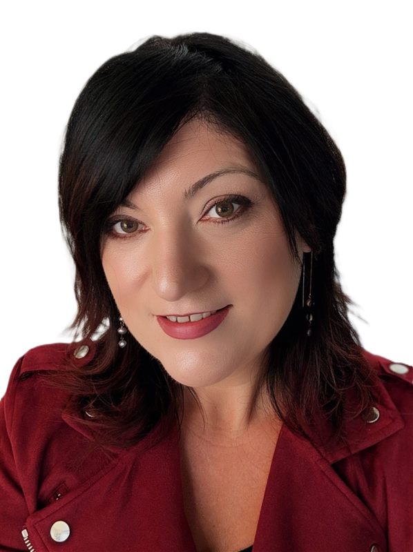 Mari Dean